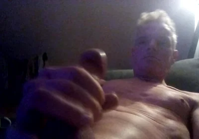 I Jerk off the Pipe Until Icb Cum