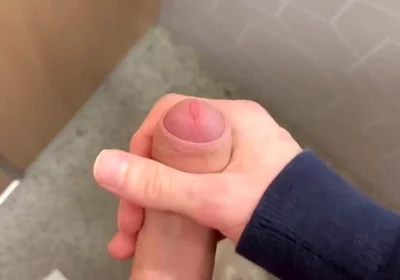 Was so Horny on the Train