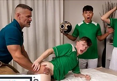 Jake Preston Gets An Unorthodox Massage From Landon Conrad That Ends With Hot Table Sex