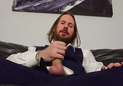 Boss Finds New Gay Slave at the Office