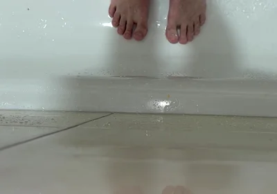 Rub the Bathtub Until It Comes