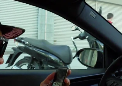 Jerking off in a Park with Voyeurs