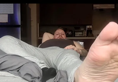Lick Your Straight Stepbro's Feet