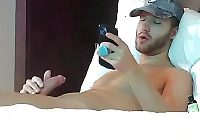 Solo Cumshots Galore