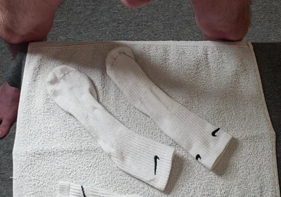 Ordered: 2x Pairs of Used Cum Soaked White Nike Socks