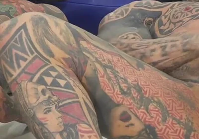 Two Tattooed Hetero Males in the Gym