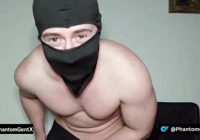 Muscular German Stepdaddy Gets Horny on Stream - Thick Cock and Hot Dirtytalk - Phantomgentx