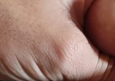 Homemade Stimulator Shoots Electric Shock in the Glans.