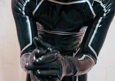 Rubber Shower Series 5