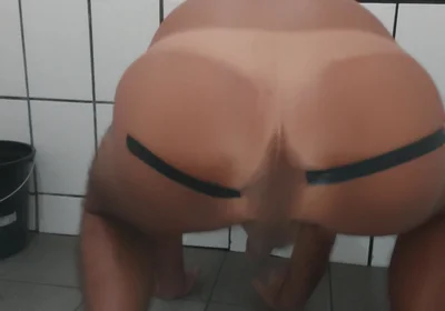 Ladysilva Leaving Her Ass Wide Open Wanting to Take Cock in Her Greedy Ass