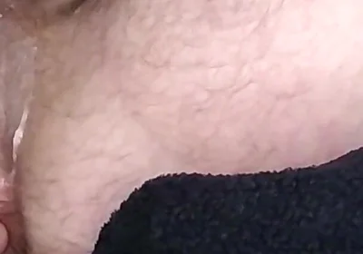 Lubing up My Ass