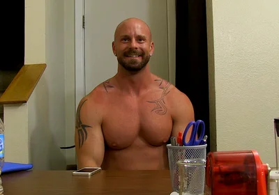 What's New with Muscled Mitch