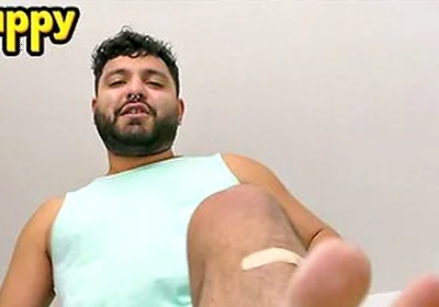 Demetri Silver Shrinks Intruder And Demands Giant