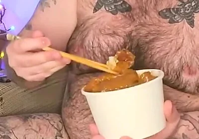 Stepdaddy Stuffs His Face with a Takeaway and Enjoys It so Much He Wanks with the Sauces!