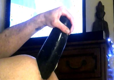 Feeding My Insatiable Hole Before It Meows