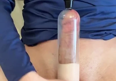 I Cum in a Vacuum with Moans. My Penis Is Very Swollen