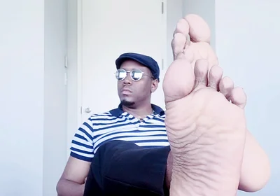 Male Soles in the Office (2) (2026)