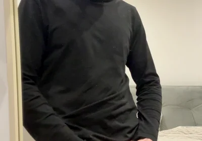 Fucking a Toy with a Big Dick and Moaning at 42 Years Old