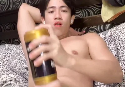 Pinoy with Big Dick Trying Dildo