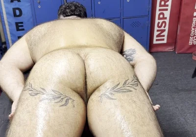 Locker Room Rubdown Ends with His Load Down Throat