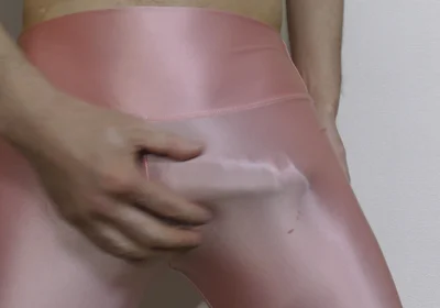 Masturbation with Pink Spandex Leggings