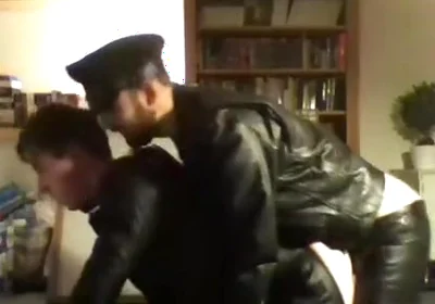 Master in leather gear hot fucking