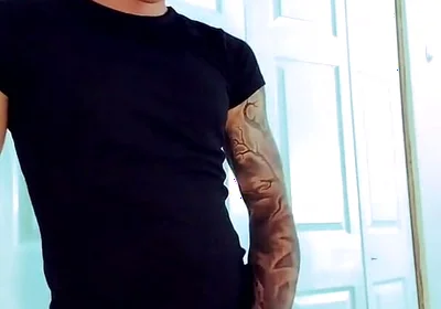 Transitioning Creator Milking Her Cock