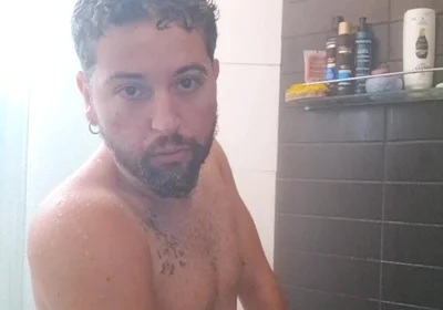 I Did My First Live Stream in the Shower and Received Compliments