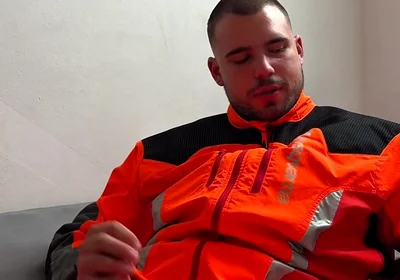 Tyler Blake Hivis Workwear, Muscle Flex, Dildo Play, Jerking off in Gear.