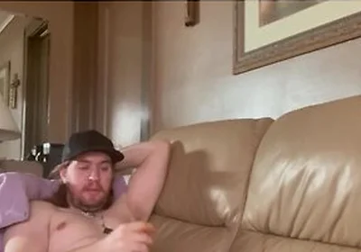 Solo Male Pleases And Edges His Self In Living Room With Loud Moaning