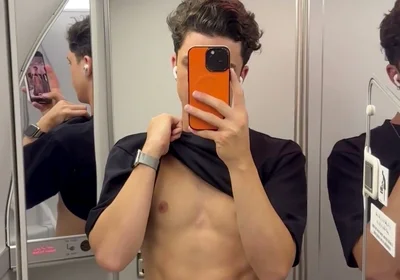 Turbulence Got My Dick Bouncing Don’t Worry! Landed Safely Back in Melbourne