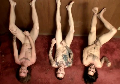 3 Horny Straight Guys Jerking off