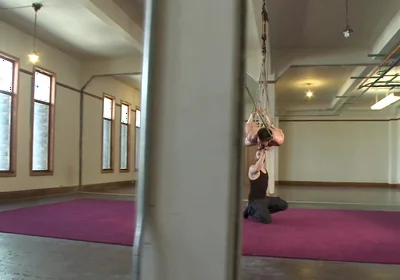 Hot Bi Hunk's First Time Being Bound and Edged