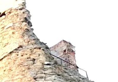 BJörn and Jean Discovered More Than Just Old Castle Ruins