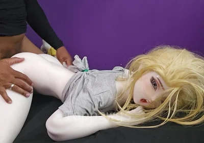 Sexy Doggystyle of Android 18 Dbz Sex Doll