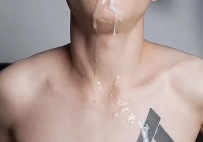 Twinks Have Fun, Suck Dicks and Cum on Camshow