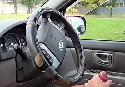 Wank off in the Car