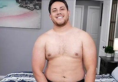 Aaron Trainer & Daniel Edwards Go From Roommates To Lovers In A Kinky First Encounter