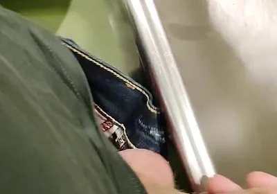 Young Skninny Boy Piss on the Train