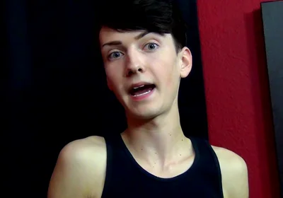 Slim Twink Benjamin on Set