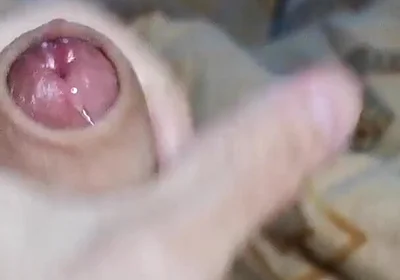 Very Powerful Arousal and Moaning Masturbation Close-up!