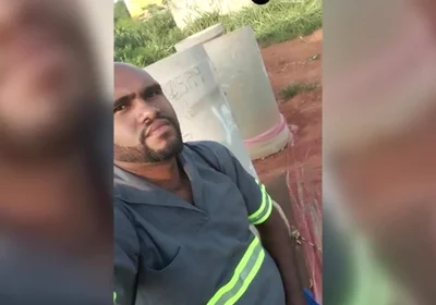 Alone at the Construction Site, I Always Secretly Masturbate.