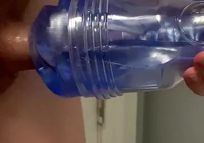 Handsfree Cumshot From Redhead Twink