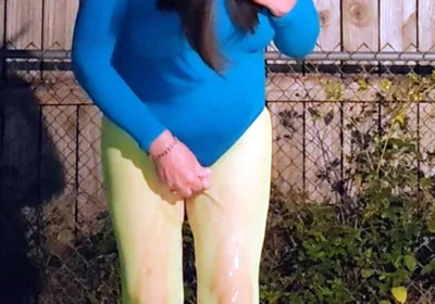 CD Outdoors Pissing My Nylon Pantyhose, Feet and Shoes.