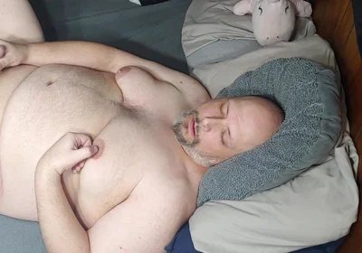 Chubby Guy Jerk and Cum