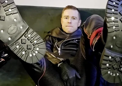 Huge Dildo up My Ass