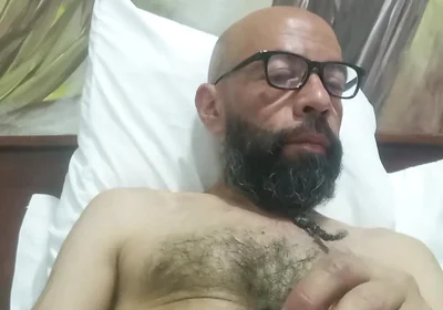 Racing Cock Deepthroat Wild, No Hesitation