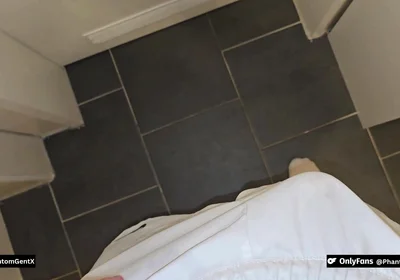 German Dirtytalk! Post Match Sweaty Jerk off in Nike Shorts & Wet Puma Socks Big Cum