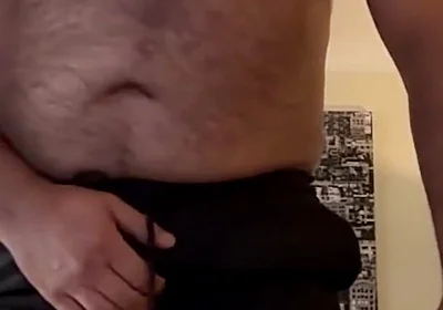 Hungrymonsterbear Sweating
