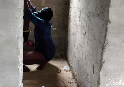 Fucking Ebony Big Wasit Bussy Inside the Toilet of an Uncompleted Building After a Blowjob
